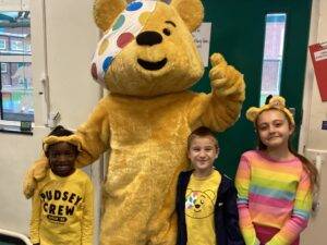 Pudsey pays surprise visit to Firside Junior School